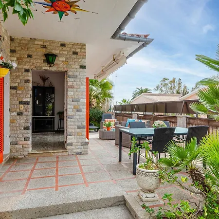 Yourhouse Casa Esperanza *